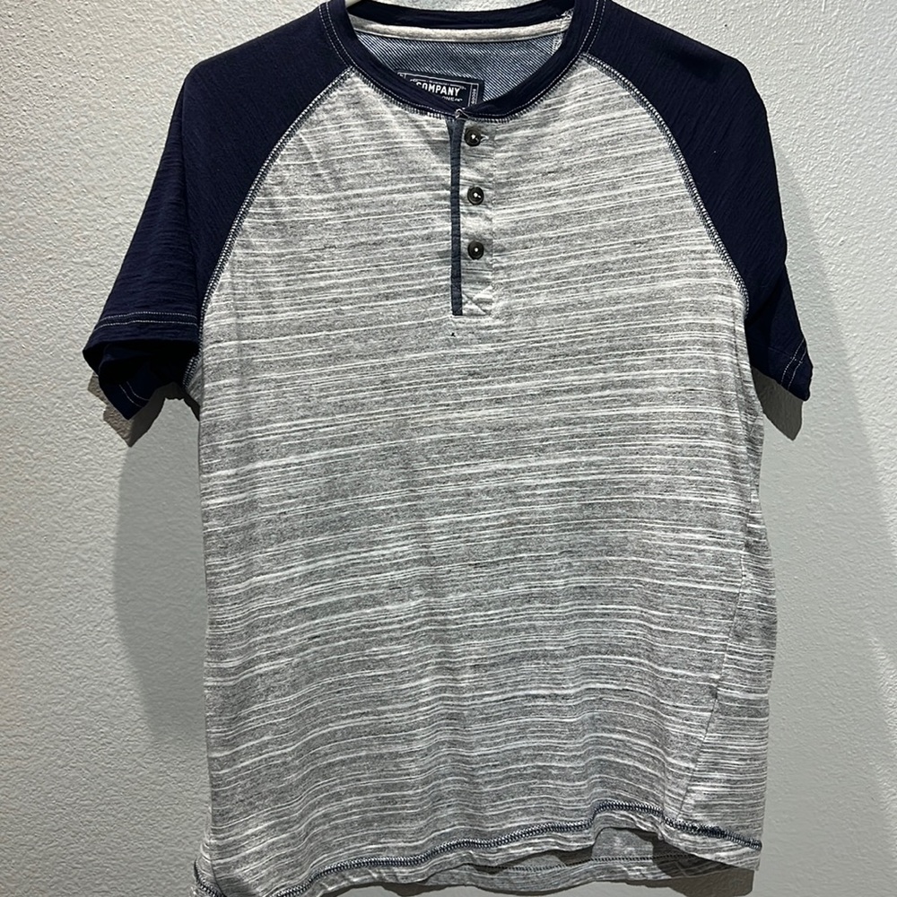 Men’s Company Eighty One Navy/Gray Button Shirt Size Medium